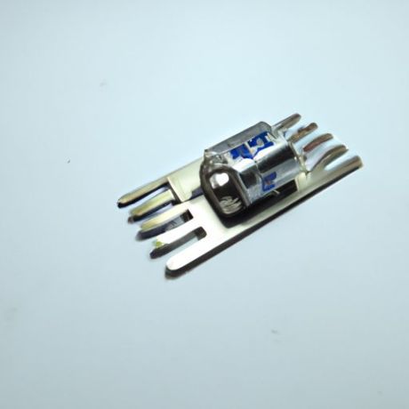 使用 OPTOCOUPLER – 印度制造的二极管晶体管传感器 ADIY 8 通道继电器模块 5V/12V