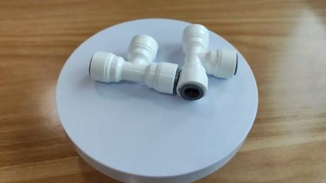 competitive price plastic tubing quick connect fittings wholesaler